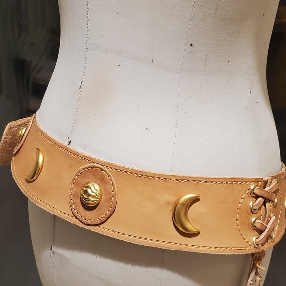Women - Accessories - Belts - Handmade - 100% full grain leather main image 10